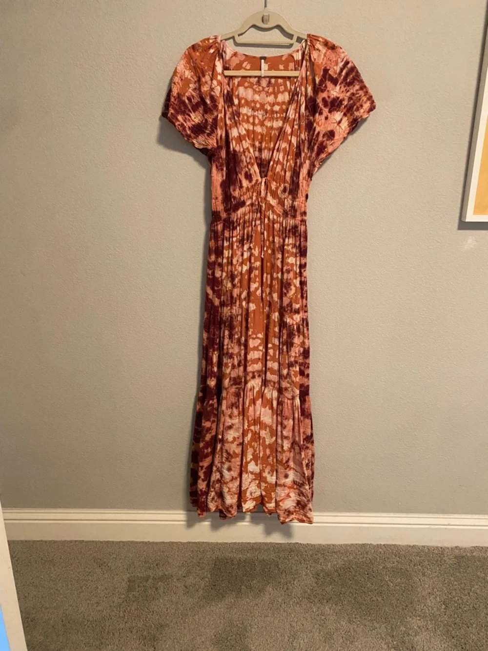 Rust Tie-Dye V-Neck Maxi Dress - Picture 1 of 3